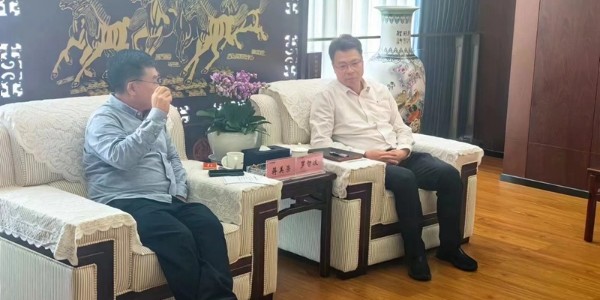 拜訪四川資源集團(tuán)，共促土地整治發(fā)展