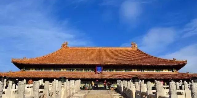 建筑物的“對(duì)稱”之美！